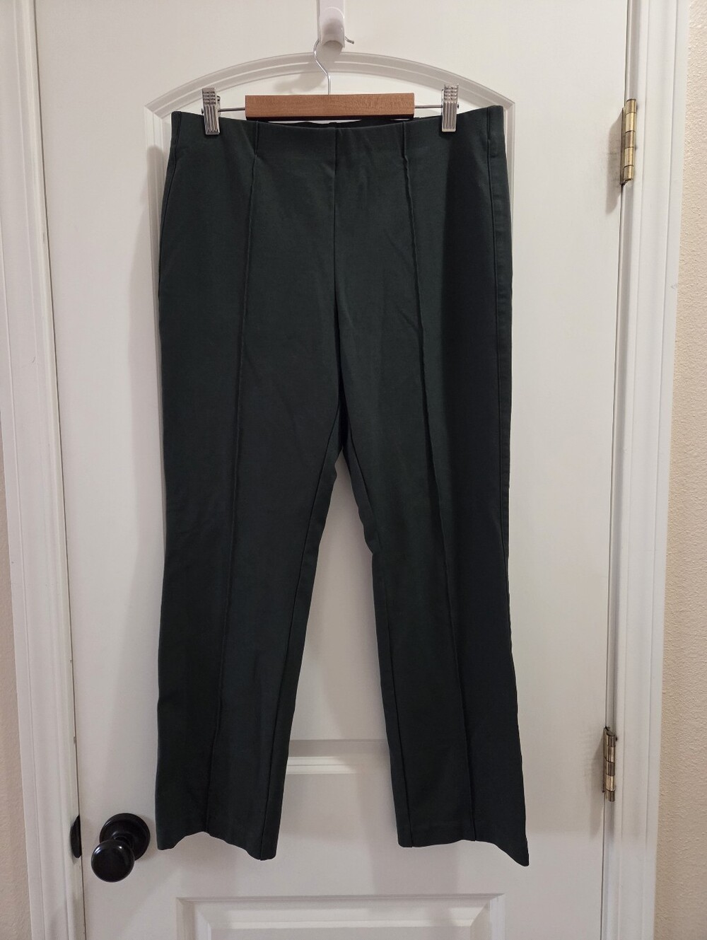 Banana Republic Dark Green Cropped Pants